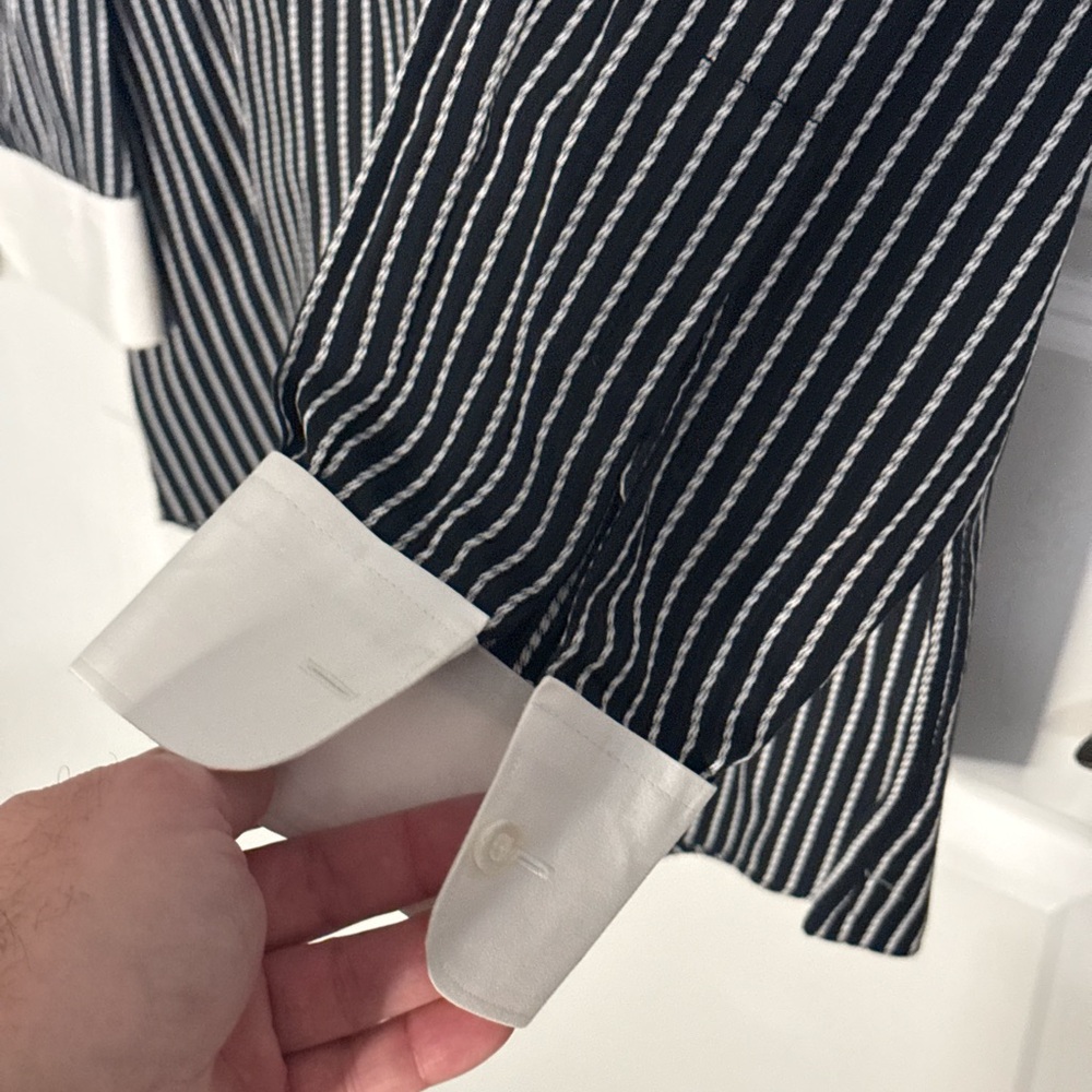 Men's Black and White Striped Shirt - Picture 5 of 9